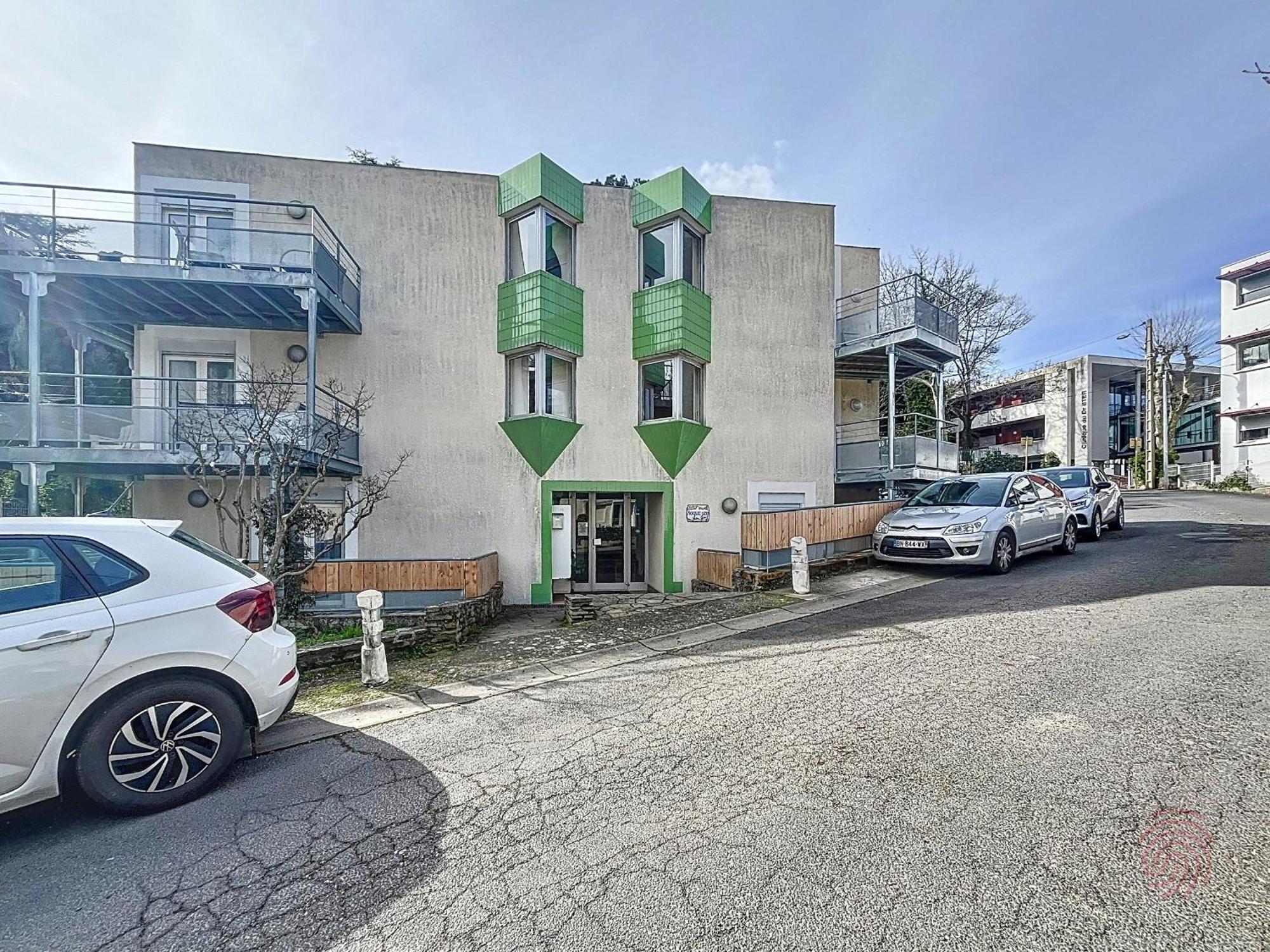 Appart F2 A Lamalou, Terrasse, Wifi, Animaux Acceptes, Proche Centre & Thermes - Fr-1-451-24 Exteriör bild